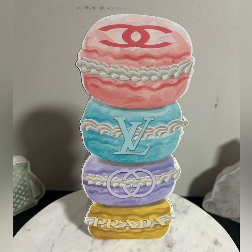 Home Decor Wooden Macarons Pop Art Table Accent Fashion Designer Luxury